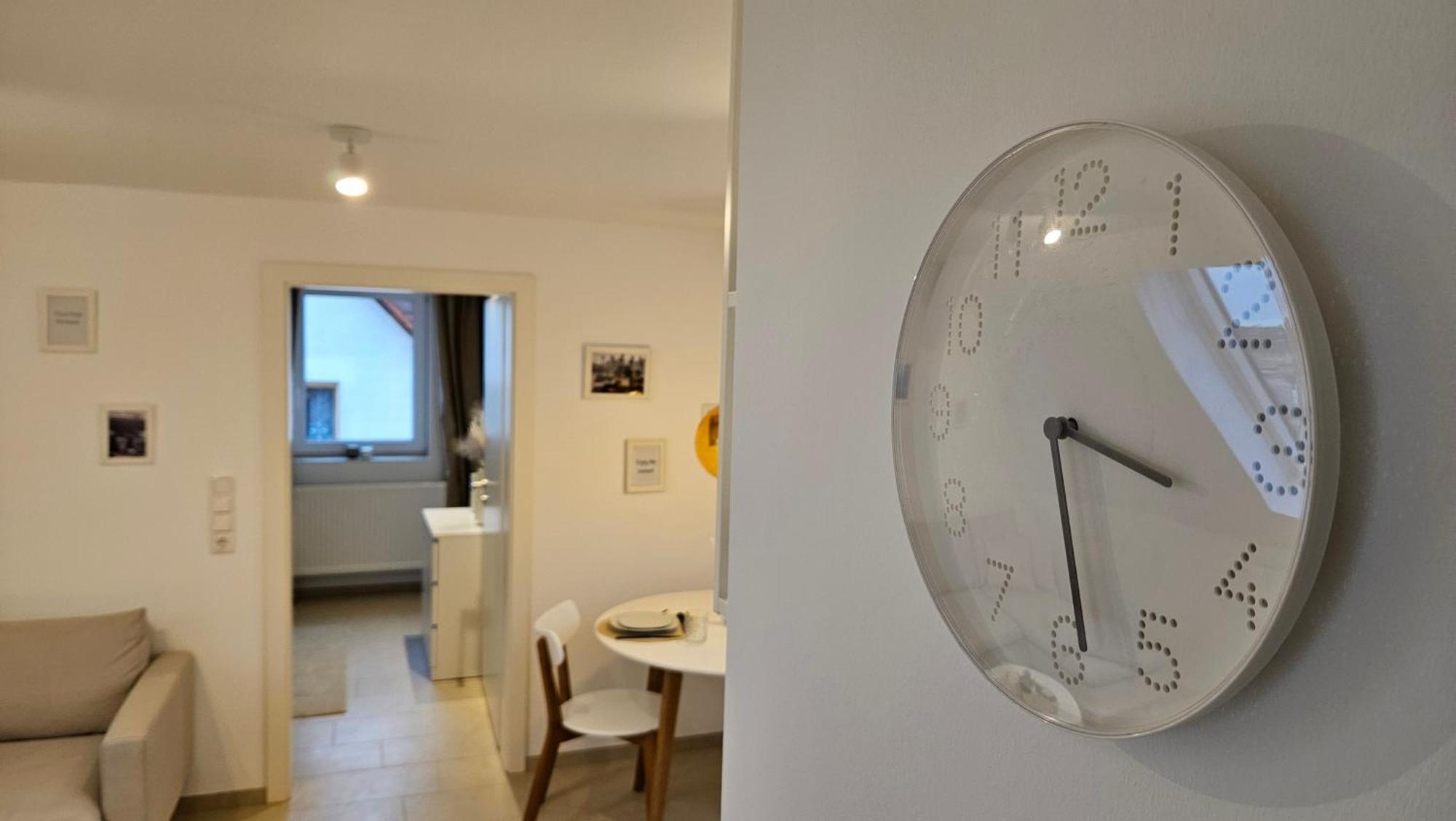 Ferienwohnung As5 Two Bamberg - Zentrale Lage Mit Parkplatz Hallstadt Ngoại thất bức ảnh