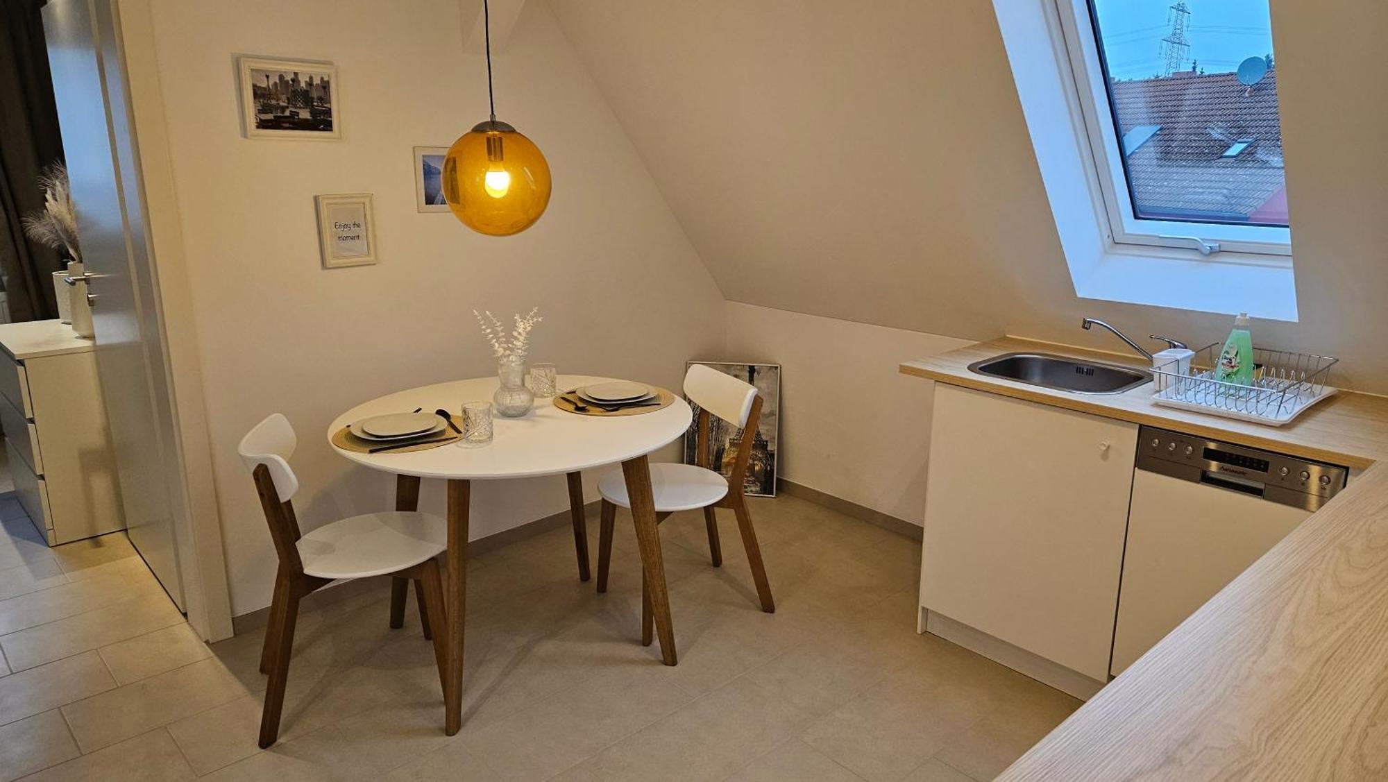Ferienwohnung As5 Two Bamberg - Zentrale Lage Mit Parkplatz Hallstadt Ngoại thất bức ảnh